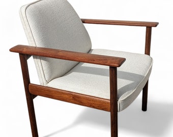 Mid Century Danish Modern Dokka Mobler Side Chair