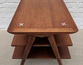 Mid Century Modern American of Martinsville Three Tier Table
