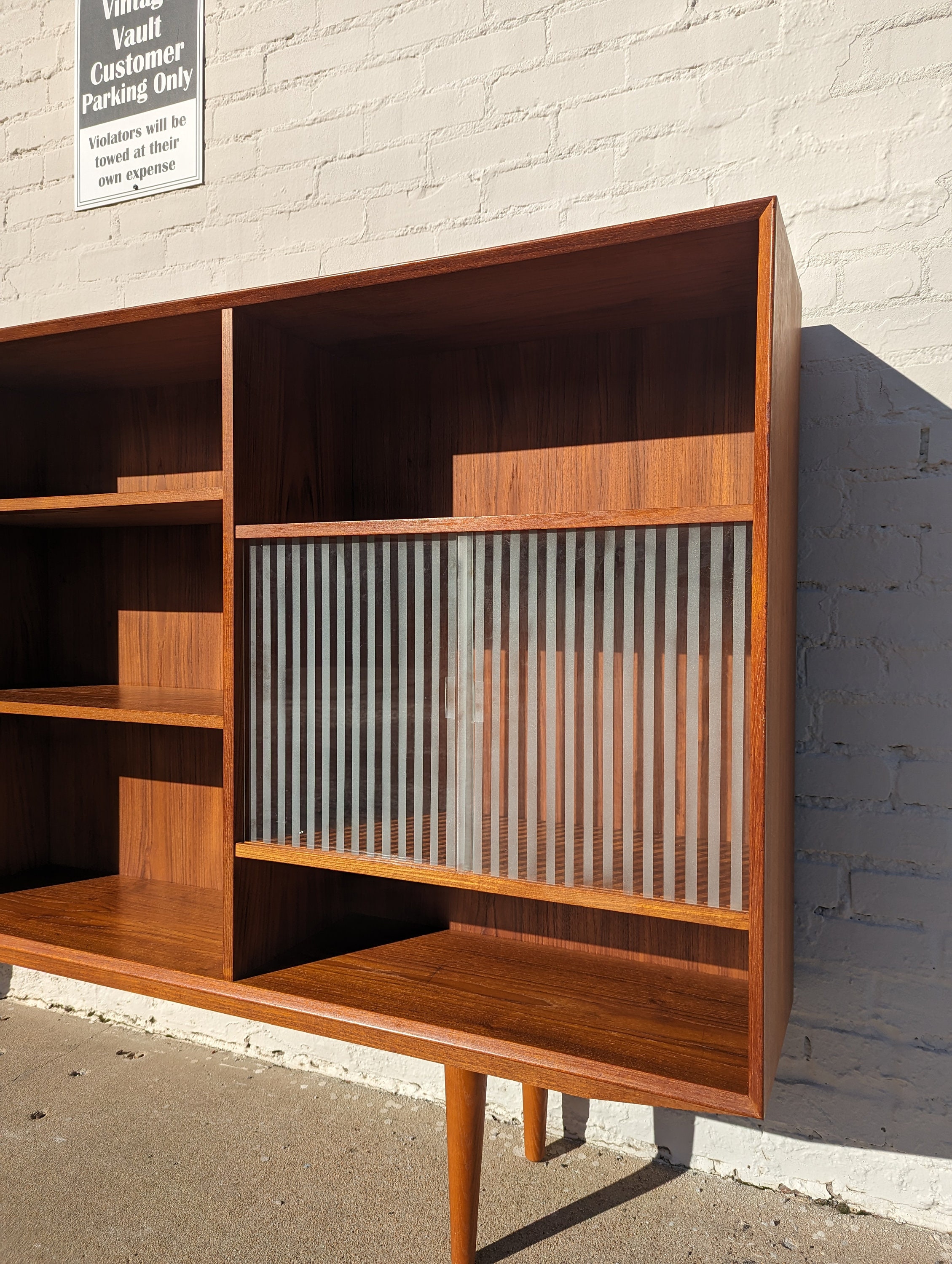 Mid Century Danish Modern Teak Bookcase - Etsy