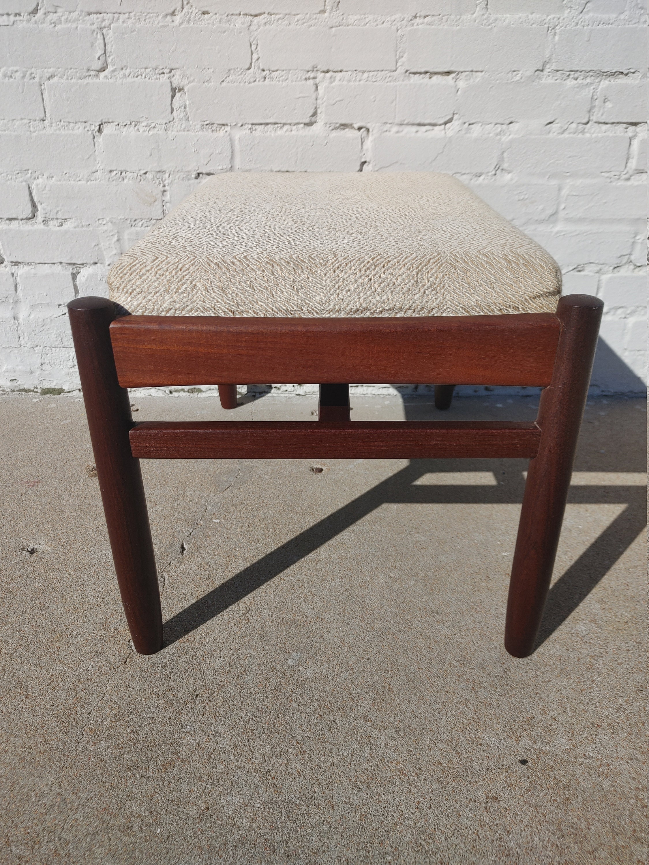 Mid Century English Modern Teak Stool - Etsy Mid Century English Modern Teak Stool - Etsy