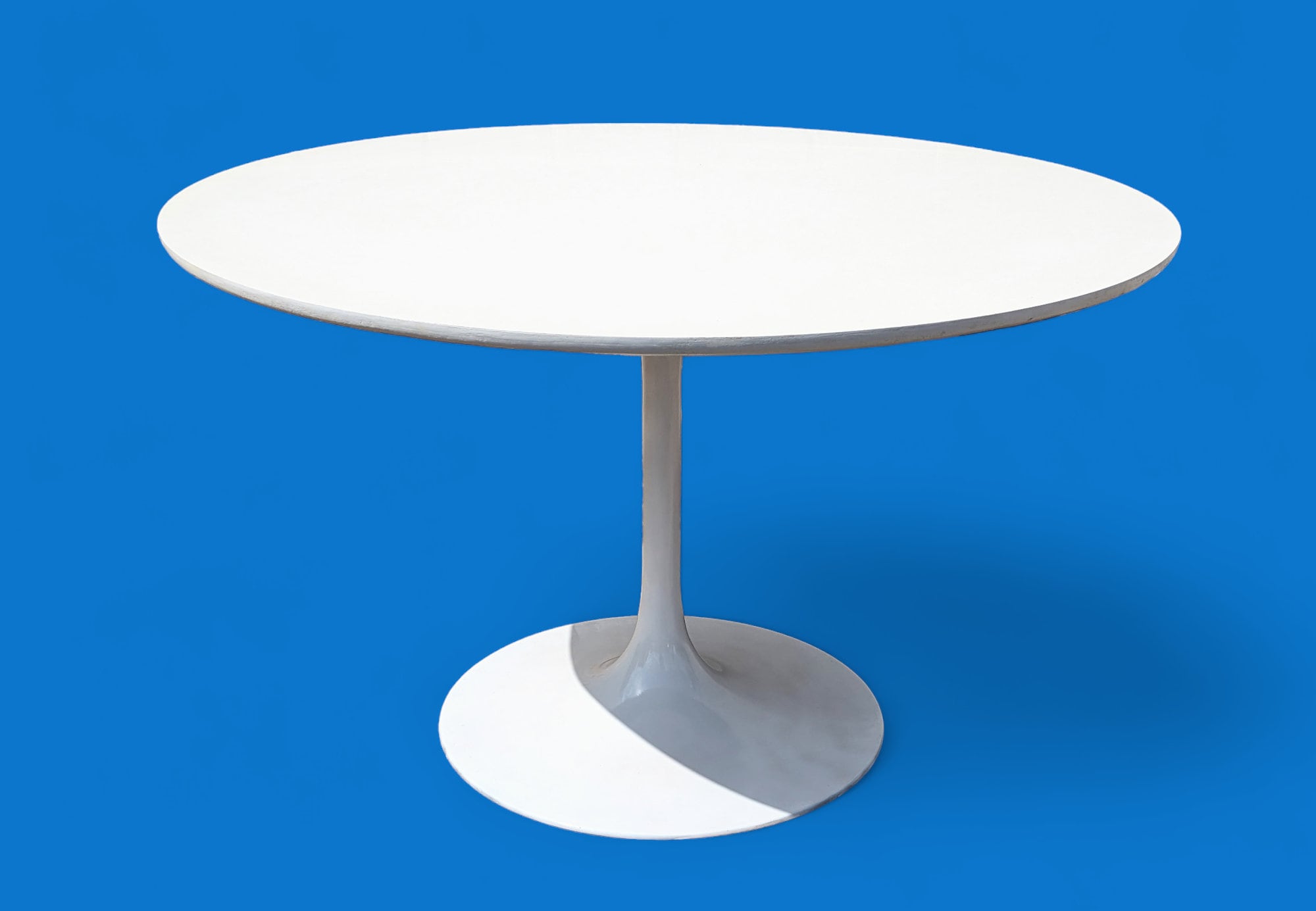 Mid Century Modern Burke Tulip Dining Table - Etsy