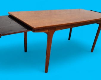 Mesa extensible de teca moderna de mediados de siglo de McIntosh