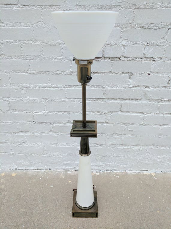 Mid Century Modern Stiffel 1940s Lamp