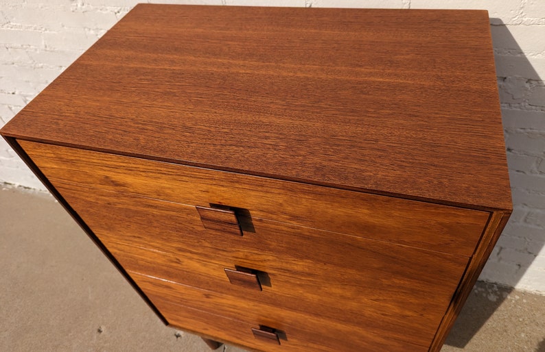 Mid Century Modern G Plan Teak Dresser by Kofod Larsen image 7