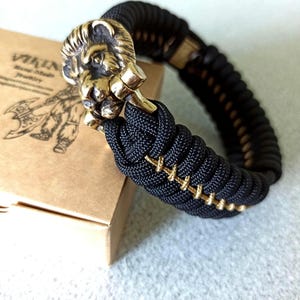 Lion men bracelet, lion headed armband, helmet of horror, viking jewelry, gift for him, mens bangle, armband, viking jewelry,