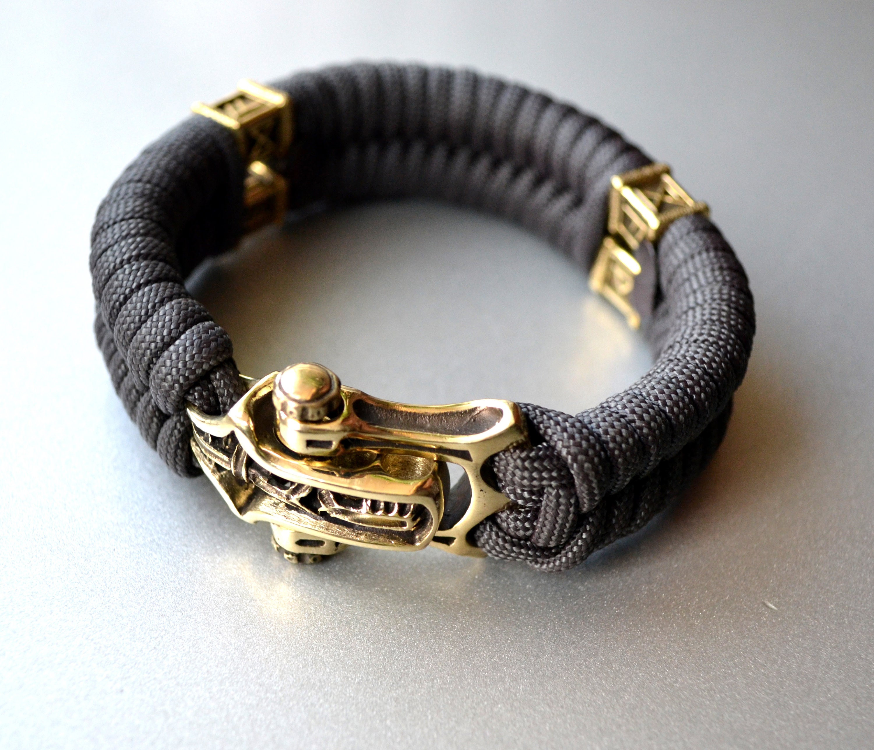 Black mens paracord bracelet with unique brass shackle/clasp Etsy