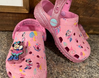 Disneyland 70th Anniversary toddler Crocs Minnie Size 8 light up