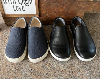 2 pairs Birkenstock Oswego blue canvas black leather women’s 36 sneakers 5.5