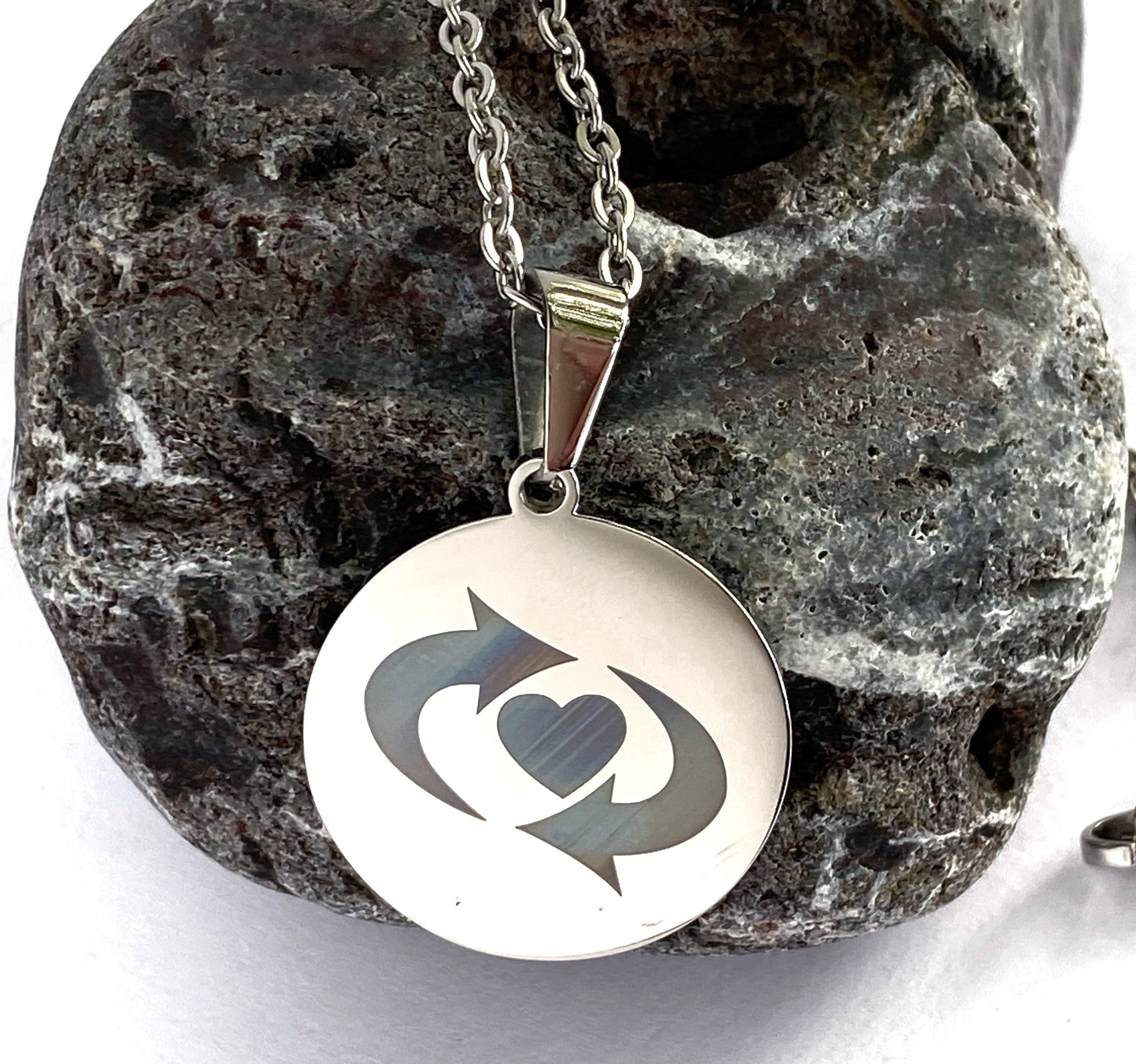 BDSM Switch Necklace - Etsy