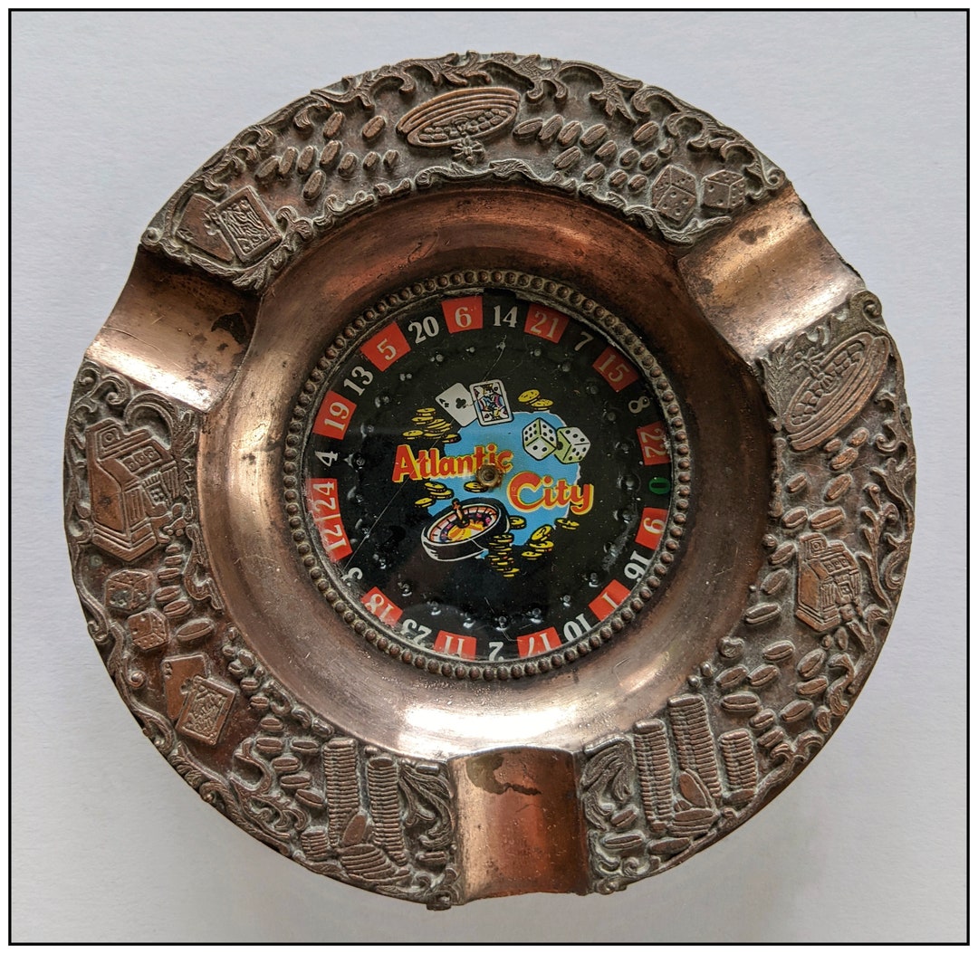 Atlantic City Spinning Roulette Wheel Ashtray Dice Cards Chips Etsy