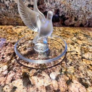 Vintage Lalique France Crystal Thalie Ring Tray Featuring a Dove