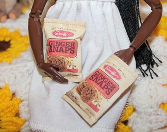 Fashion Doll/ Sized PAPER PLATES & CUPS 1:6 th scale diorama prop Playscale Packaging Mini Food, Pantry Filler