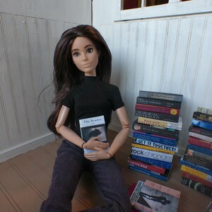 Fashion Doll Sized Faux 100 BOOKS 1:6 th scale diorama prop Playscale Packaging Bookshelf Fillers