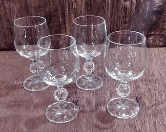 Set of 4 crystal wine glasses, Claudia by Import Assoc, 5 3/4&quot; tall