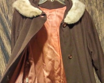 Vintage 1950's wool coat with genuine rabbit fur collar