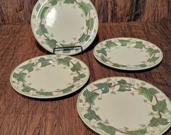 Vintage Wedgwood Napoleon Ivy Dinnerware Set - 29 Piece Cottage