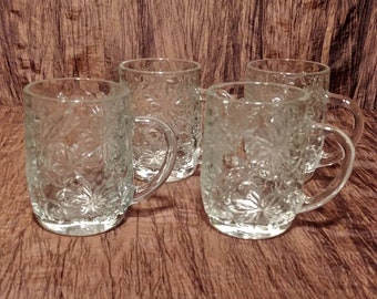 Set of 4 Princess House Crystal Fantasia mugs