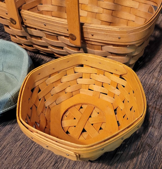 Longaberger ロンガバーガー　バスケット 2個セット Set of 2 Longaberger Baskets, Rectangle With 2 Handles and Round