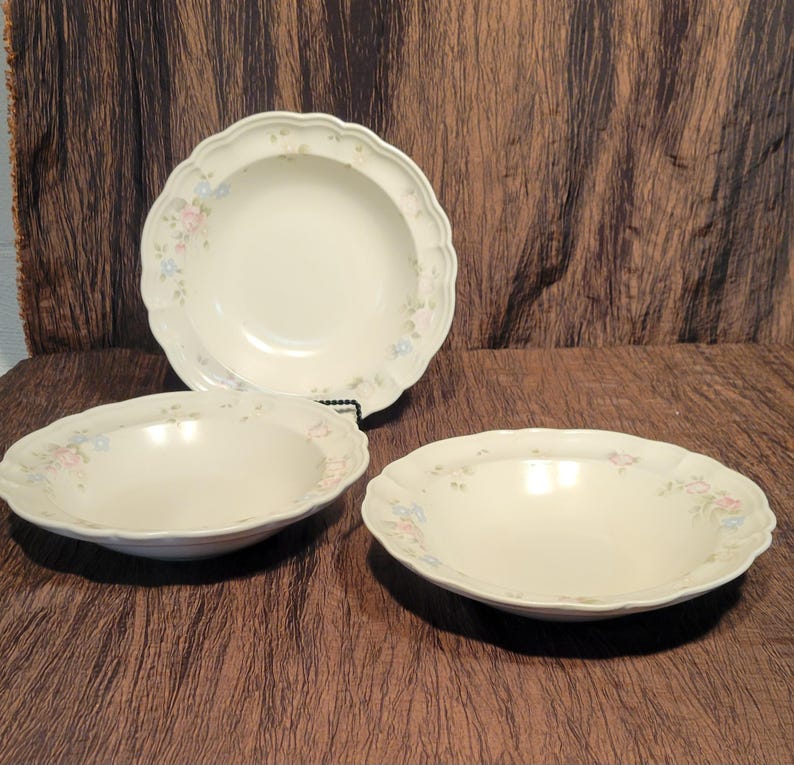 Pfaltzgraff Tea Rose Bowls
