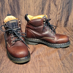 Doc Martens Brown 9 - Etsy display picture 2