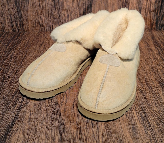 UGG slippers Men\'s size 10 Classic Slip-On for Men | UGG® main image 3