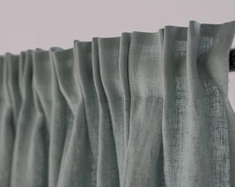 Kraftig linnegardinpanel: Rustikt mintgrönt vardagsrumsdraperi