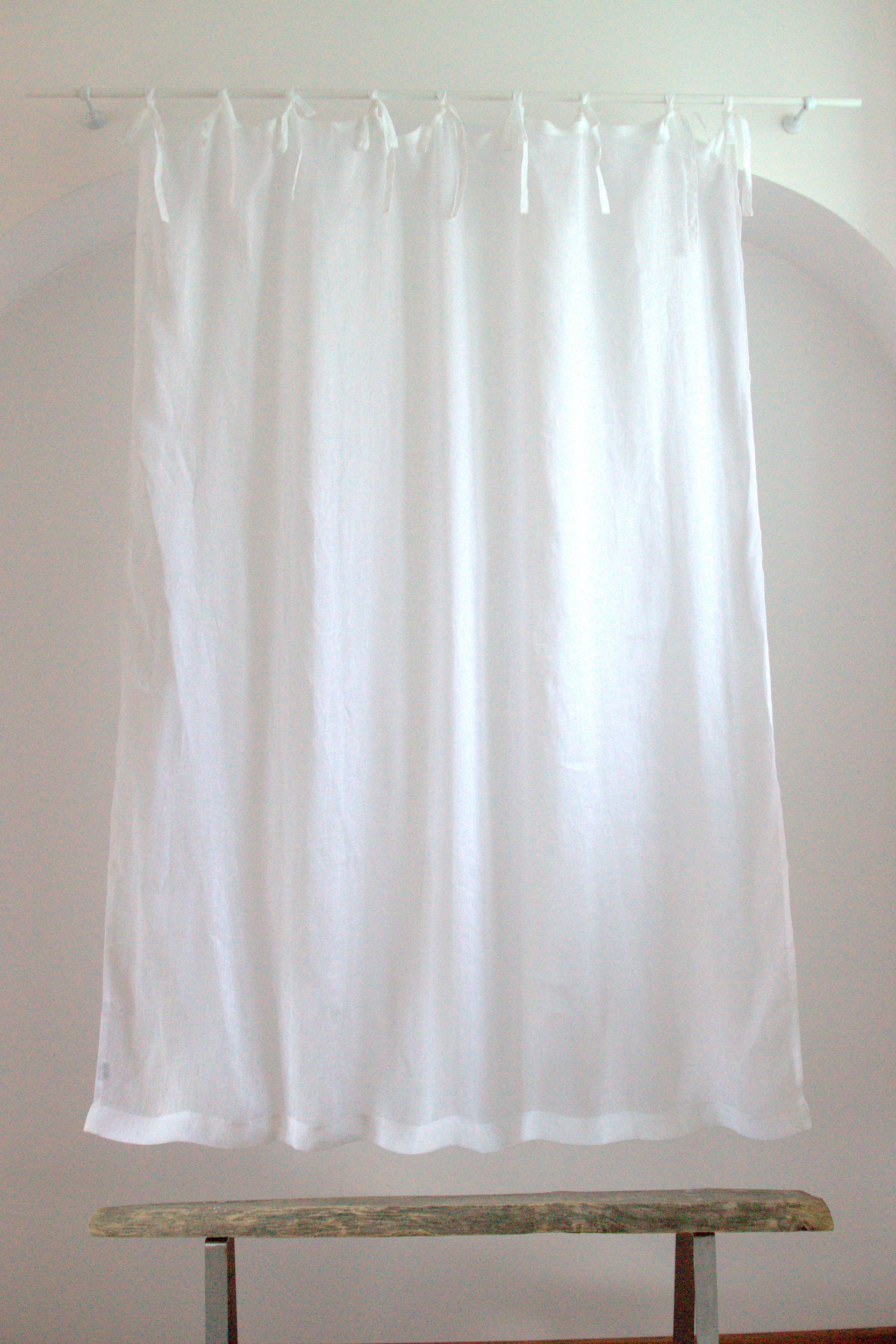 ホワイトシアーリネンカーテンパネル、タイトップウィンドウ