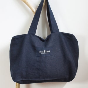 Navy Linen Tote Bag, Zipper Tote Bag, Linen Canvas Bag, Canvas Tote Bag with Zipper, Light Roomy Linen Shopper Bag, Roomy Beach Bag