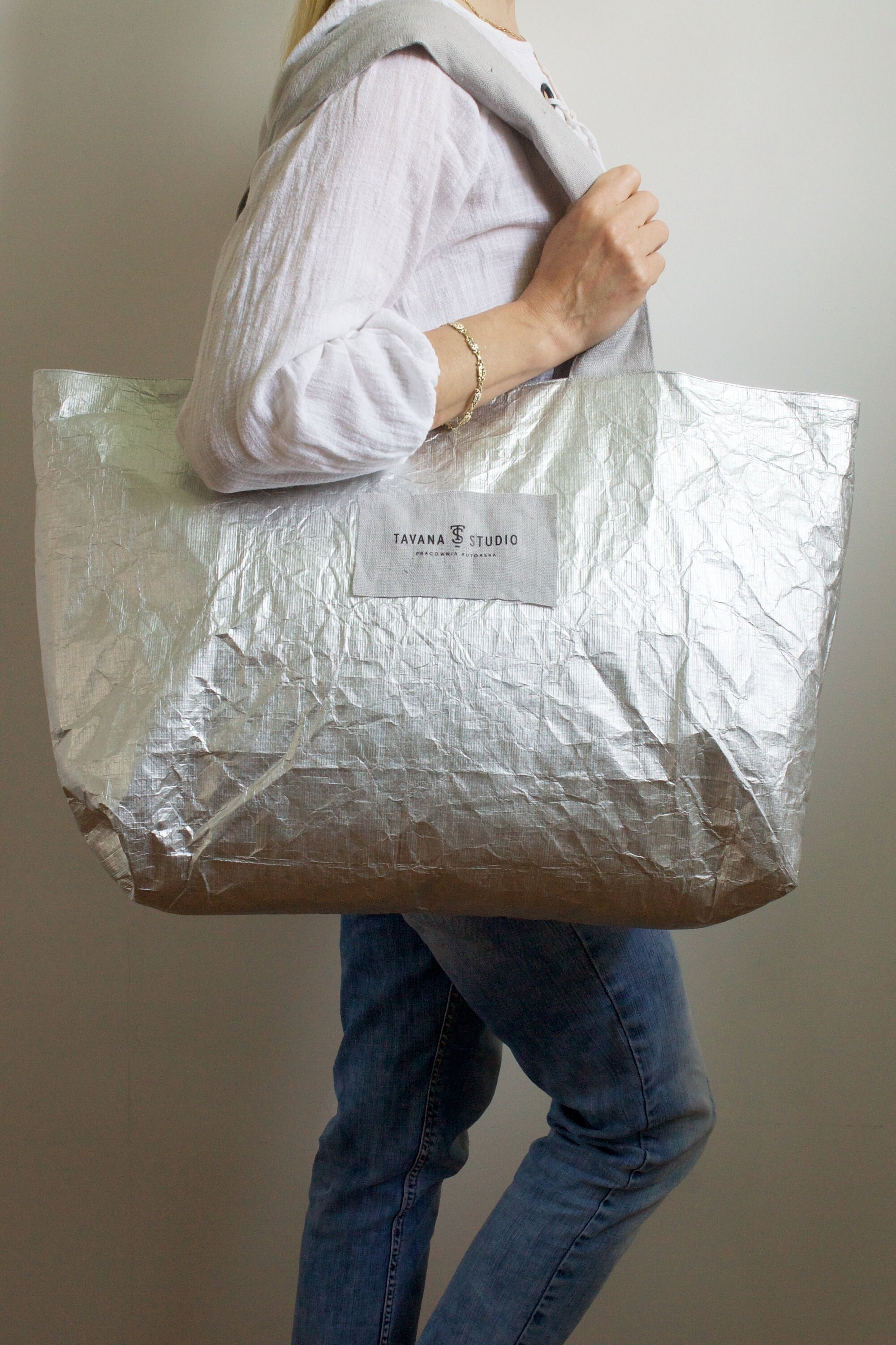 Oversized Linen Tote Bag: Silver Tyvek Beach Bag - Etsy