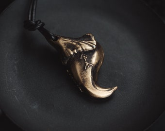 Amur Tiger Claw - Siberian Tiger Brass Claw Pendant - Shamanic Claw Amulet - Witch Claw Necklace