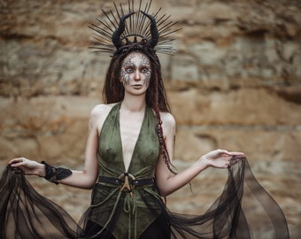 Cintura di corna di strega della foresta - Cintura da strega in pelle pagana - Imbracatura toracica
