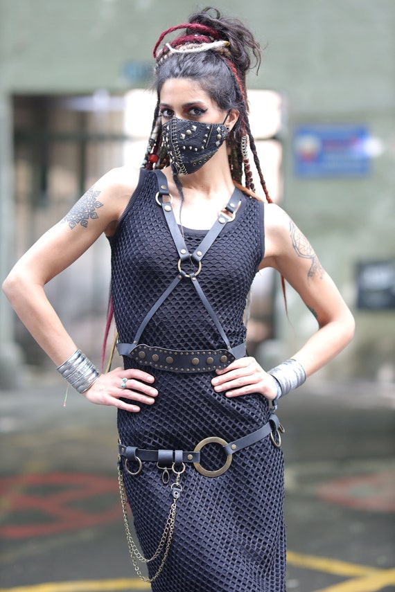 Dark Witchy Leather Chest Harness With O-ring: Mystic  display picture 3