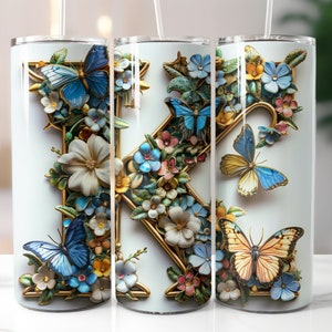Letra K Monograma 20oz Diseño de sublimación de vaso flaco, Envoltura de vaso floral del alfabeto K, Flores 3D y mariposas Envoltura de vaso recto PNG