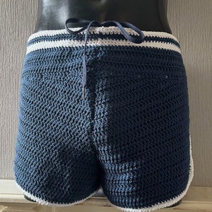 Men&#39;s Crochet Pattern, Vintage Short Shorts