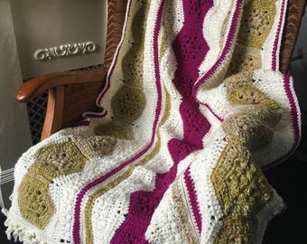 Handmade Crochet Gold and Cerise Hexagon Stripes Afghan, 157cm x87cm (aprox 61" x 34"). Multi-fibre Yarn, including animal fibres