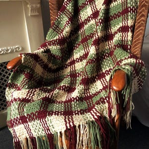 Crochet & Weave Pattern Offset Double Plaid Throw