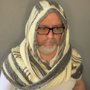 Crochet Pattern, Hooded Infinity Shawl, Aran Weight Yarn, One Size, PDF Download Only
