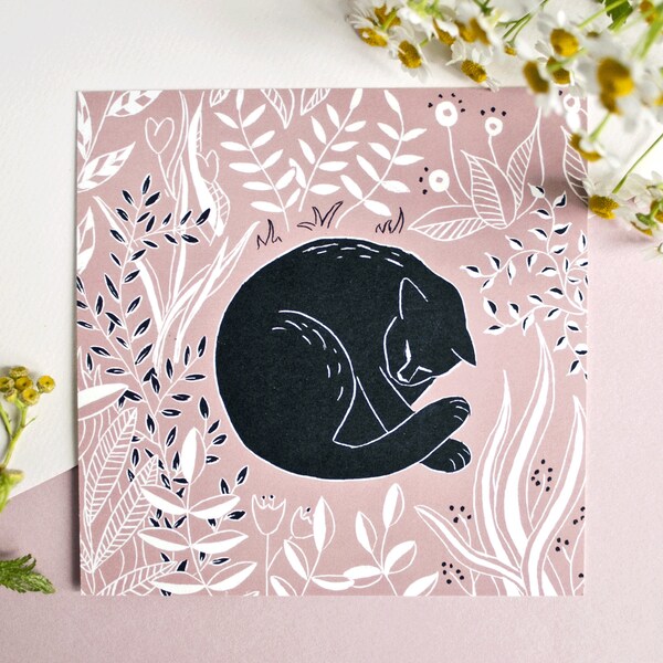 Postkarte Schwarz Rosa Katze mit Blumen