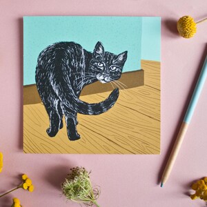 Chat de carte postale carrée (regardant en arrière)
