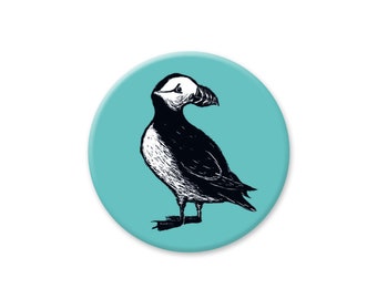 Round puffin magnet