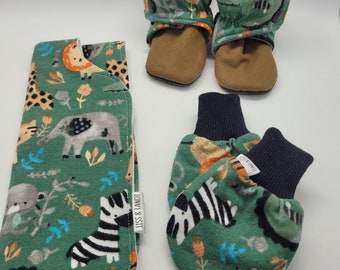 Baby Gift Set | Jungle Safari | Burp Cloth | Wrap Booties | Seam-Free Baby Mitts | Baby shower gifts