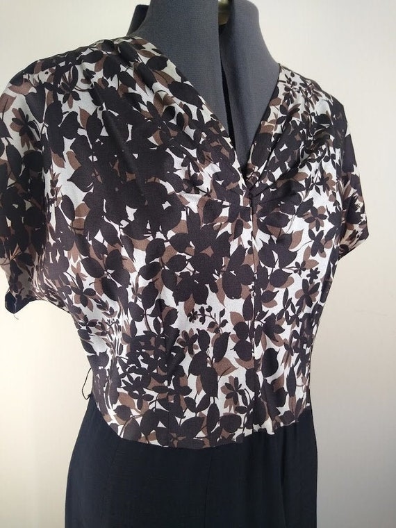 Vintage 1940s VOLUP Brown/Black Floral Top Dress