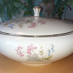 Vintage Tureen in Winterling Bavaria Marktleuthen porcelain