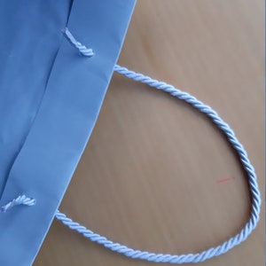 Asas de cuerda para bolsas de poco peso. Varios modelos.