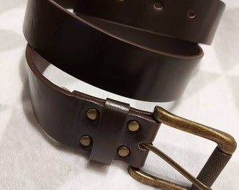 Classic imitation leather belt, brown, metal fittings in aged copper color.