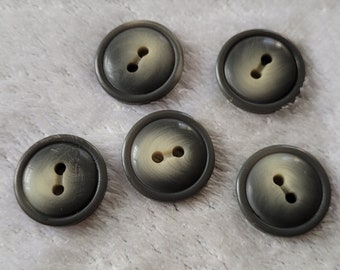 Botón Ø20 mm clásico, redondo, doble borde, gris verdoso marmolado, 2 agujeros (lote de 5 unidades).