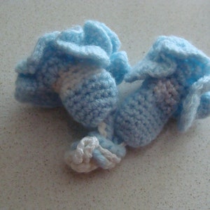 Flowers to decorate, handmade in crochet. Lot of 2 units. Several models.