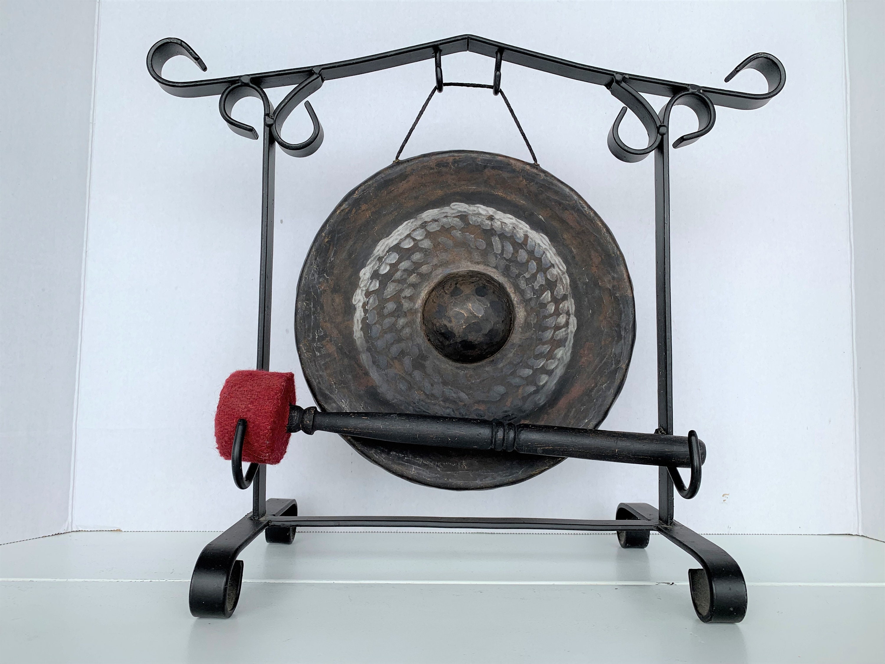 Pludselig nedstigning chokolade Gentage sig Hand Forged Gong With Sturdy Stand/metal Gong/rustic Style - Etsy Denmark