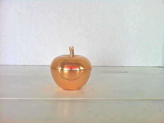 Brass Apple Trinket Box/Apple Catchall Box/Brass A