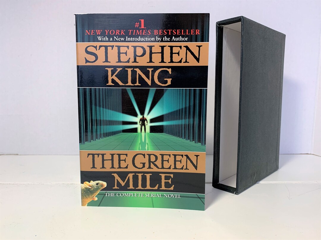 Stephen King the Green Mile With Slip Case/the Green Mile Paperback